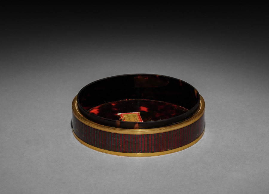 Snuff Box