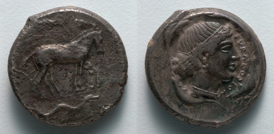 Tetradrachm: Quadriga (obverse); Head of Arethousa (reverse)