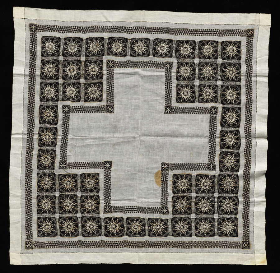 Lace Square