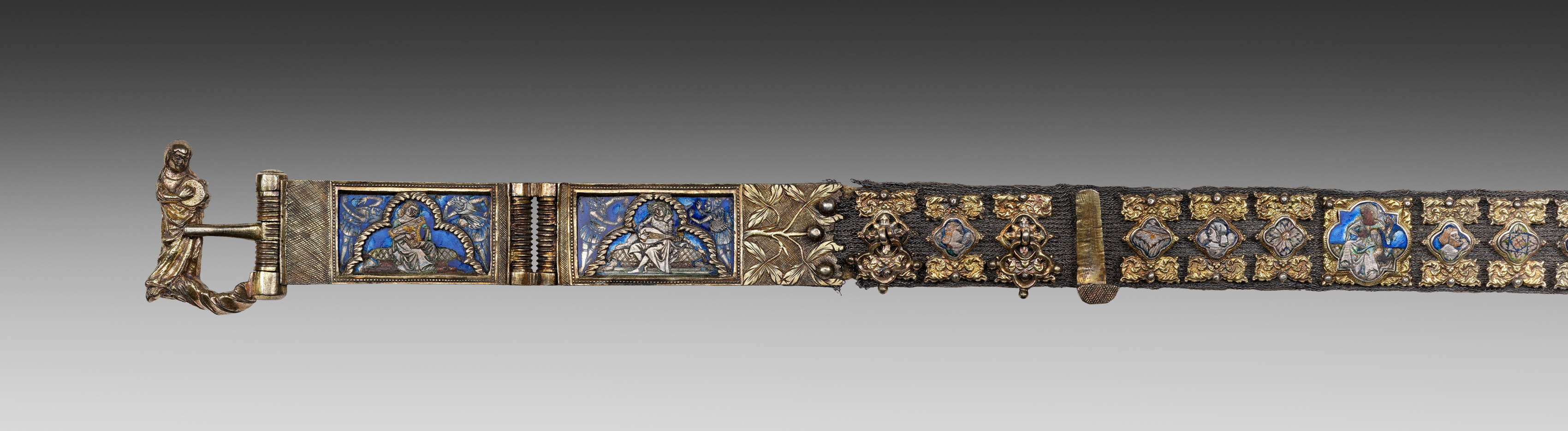 Individual Enameled Art Pieces on Chain Belt 38” Nebula Silver Chain Belt | Lapo Lounge main image 4