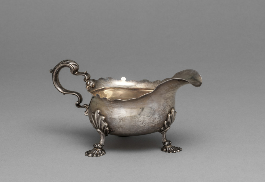 Gravy Boat (2 of 2)