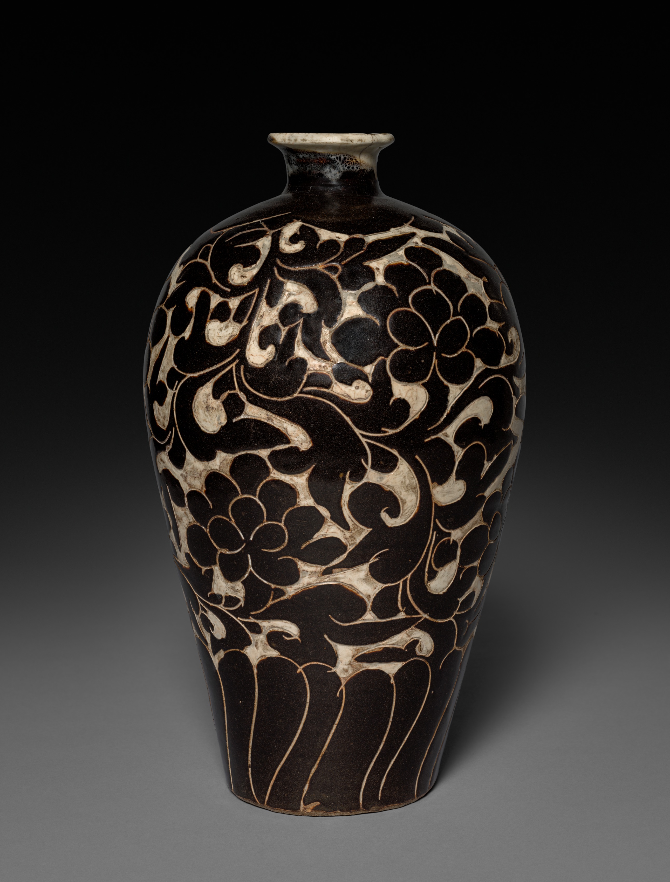 Korea in Focus: Goryeo Celadons in Relation to Chinese Ceramics