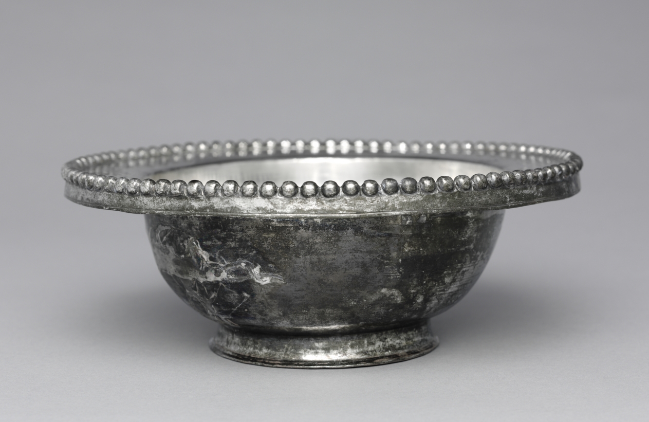 Bowl with Beaded Rim