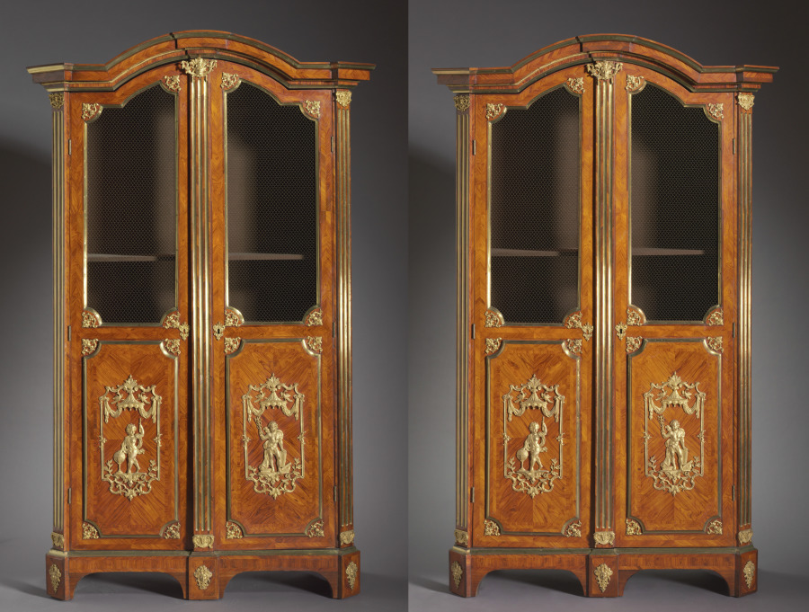 Pair of Bookcases (Bibliothèques)