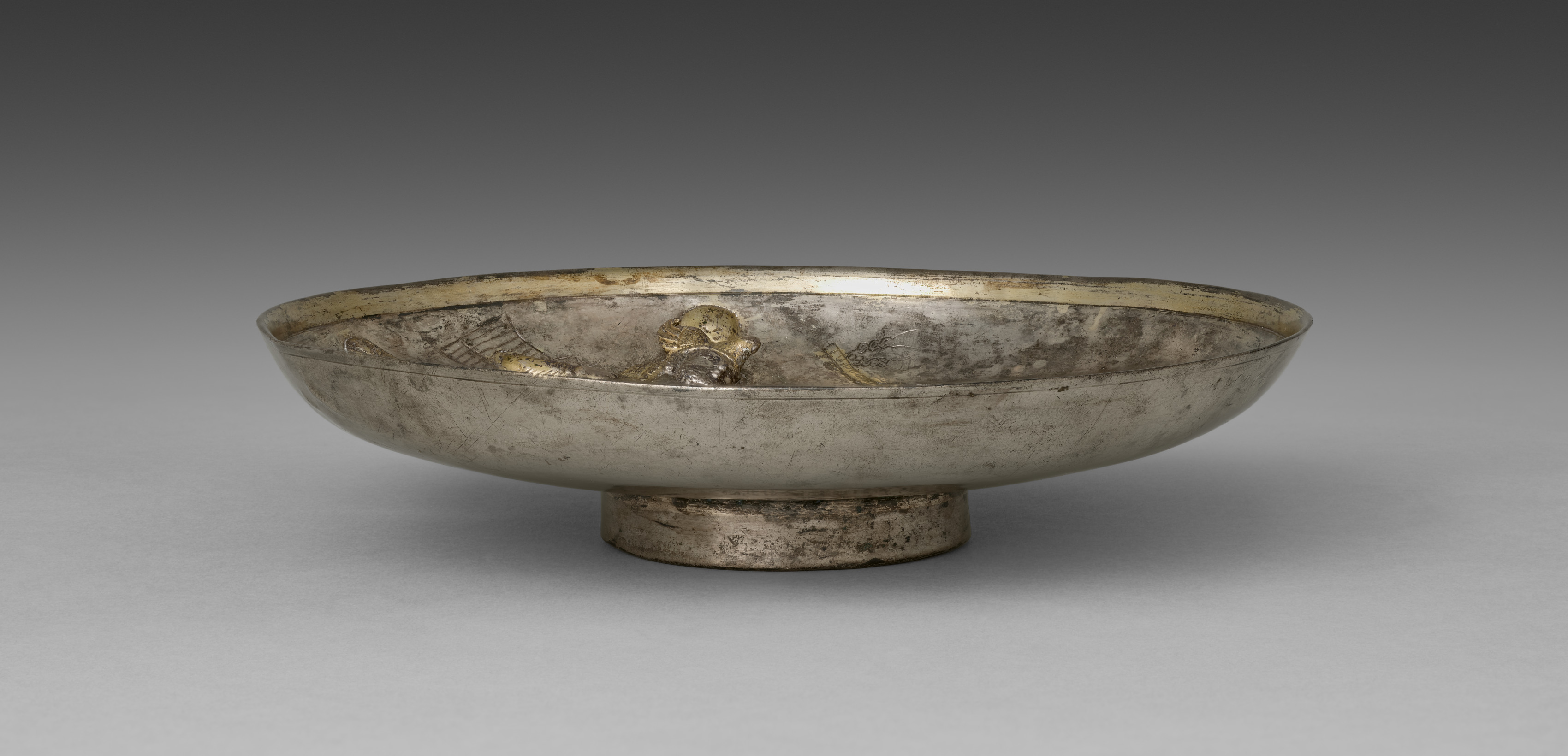 Dish with King Hormizd II or Hormizd III Hunting Lions | Cleveland