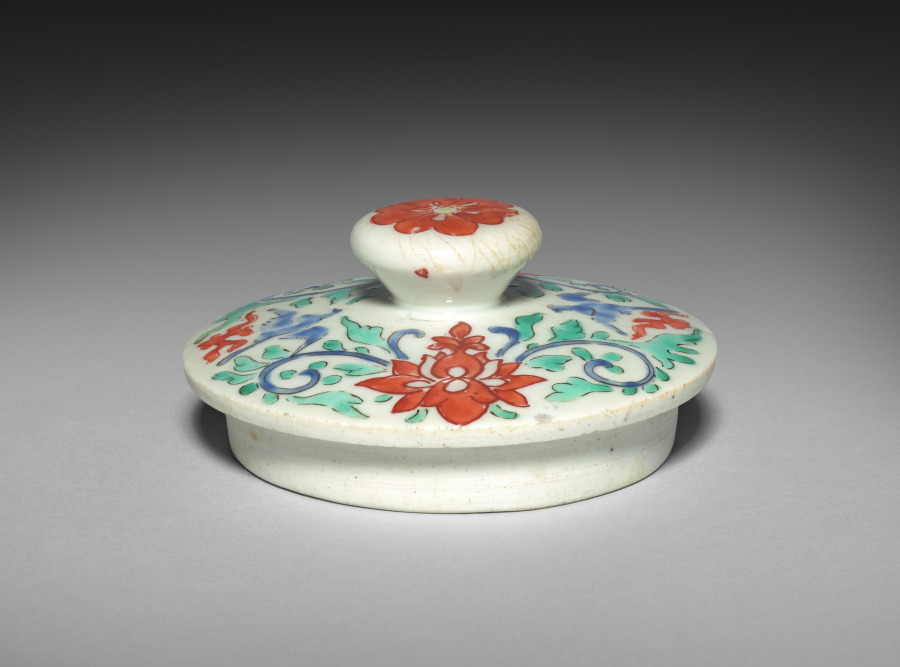 Square Jar with Birds and Flowers (lid)