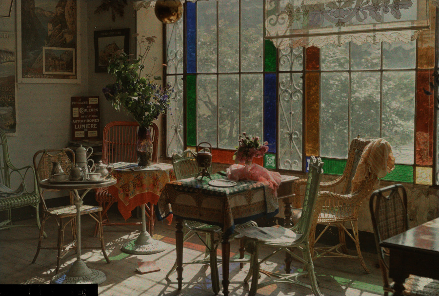 Blind Men from the Quinze Vingts, Walking