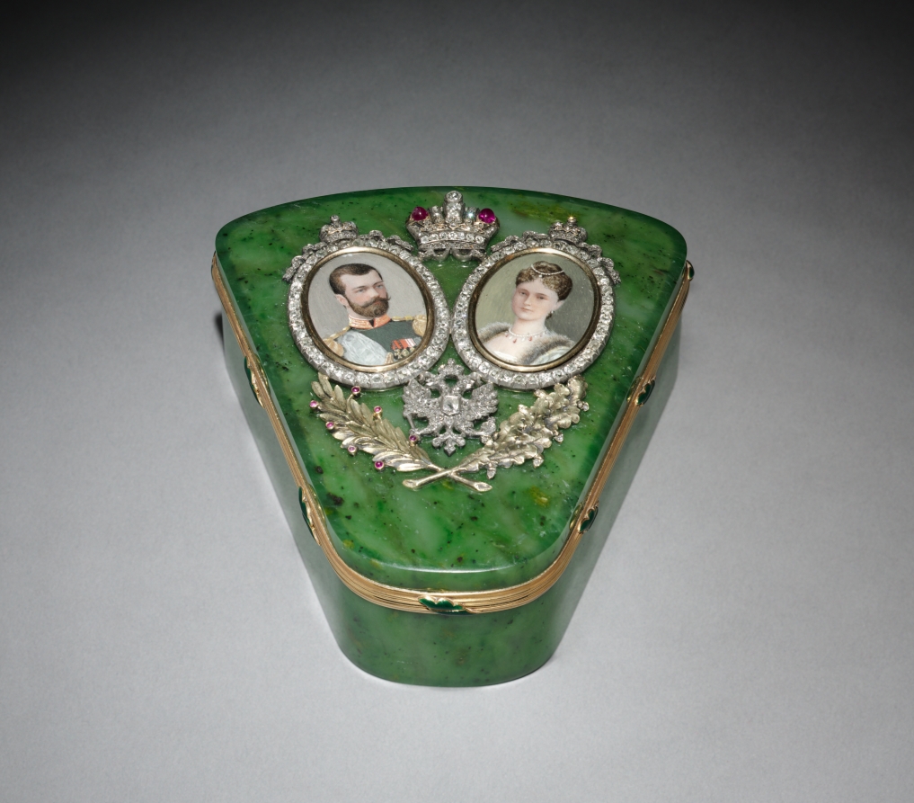 Quasi-Triangular Box