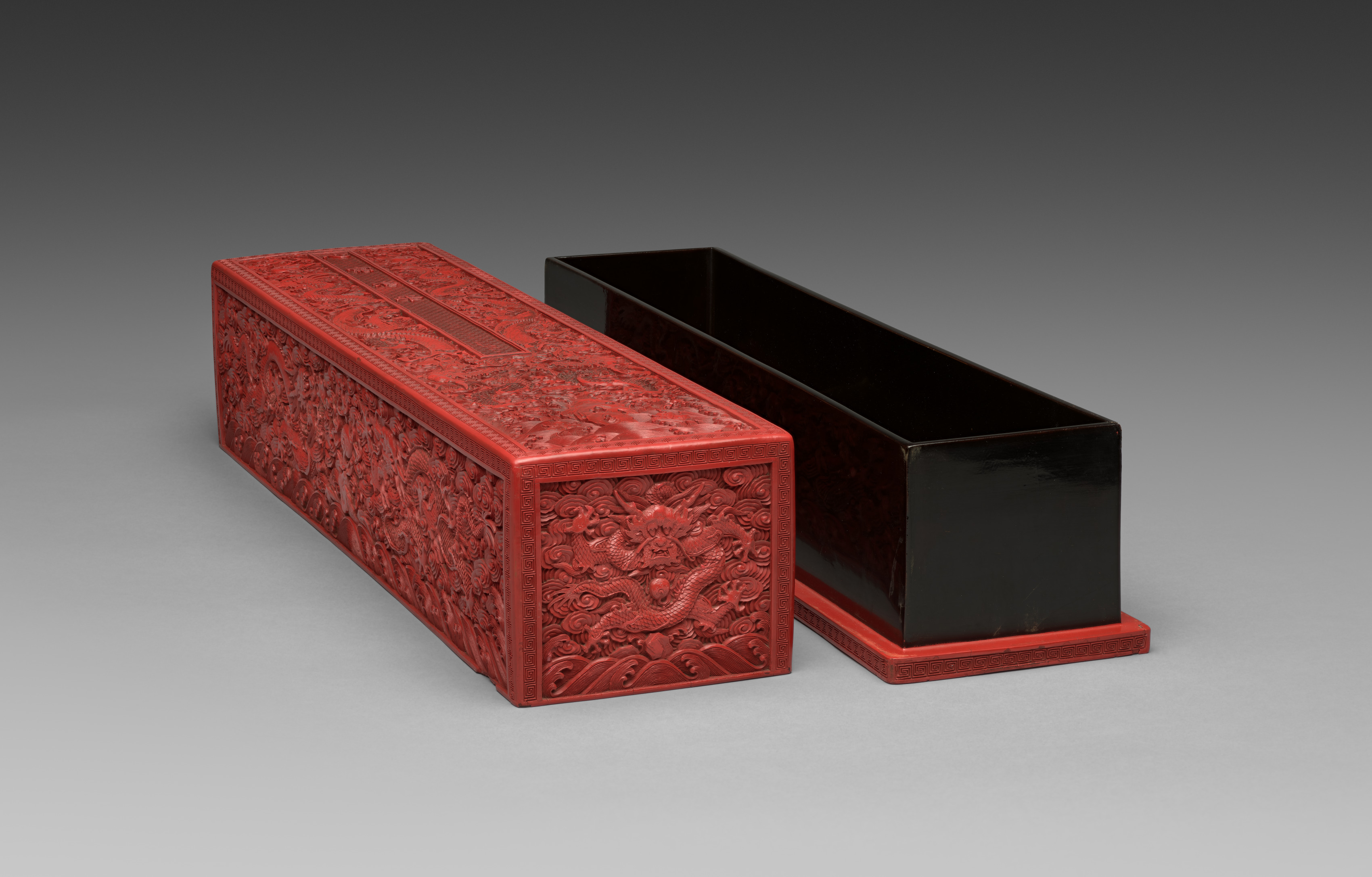 彫ラン箱 Carved Lacquer Scroll Box | Cleveland Museum of Art