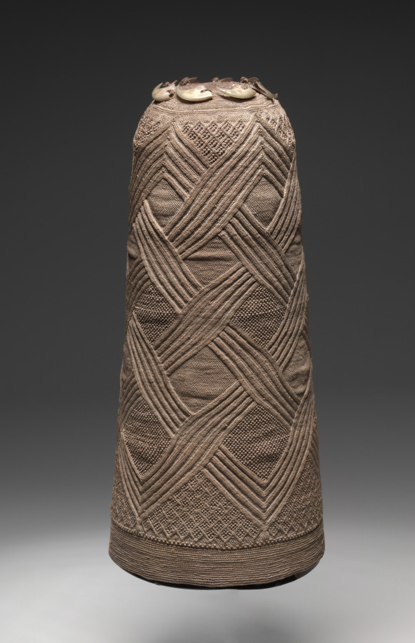 Prestige Cap (mpu ngola)