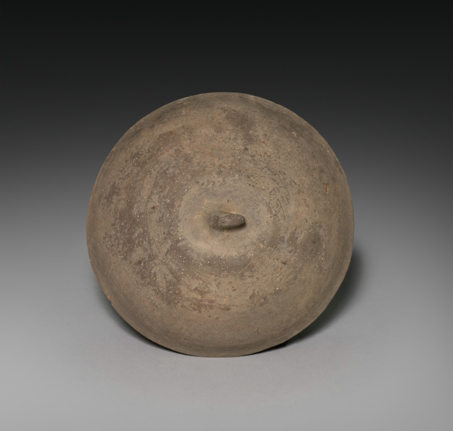 Lidded Jar with Four Horn Lugs (lid)