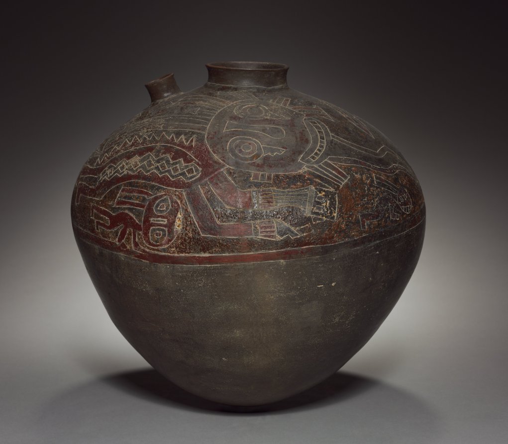 Vessel with Oculate Being