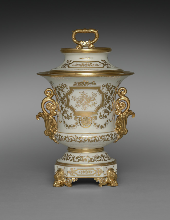 Covered Ice Cream Pail