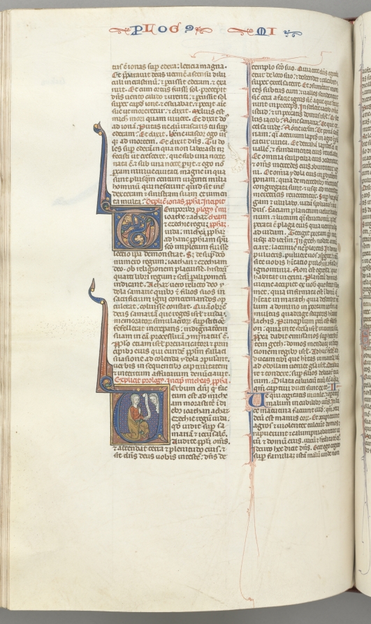 Fol. 358v, Micah, historiated initial V, Micah kneeling, bust of God above