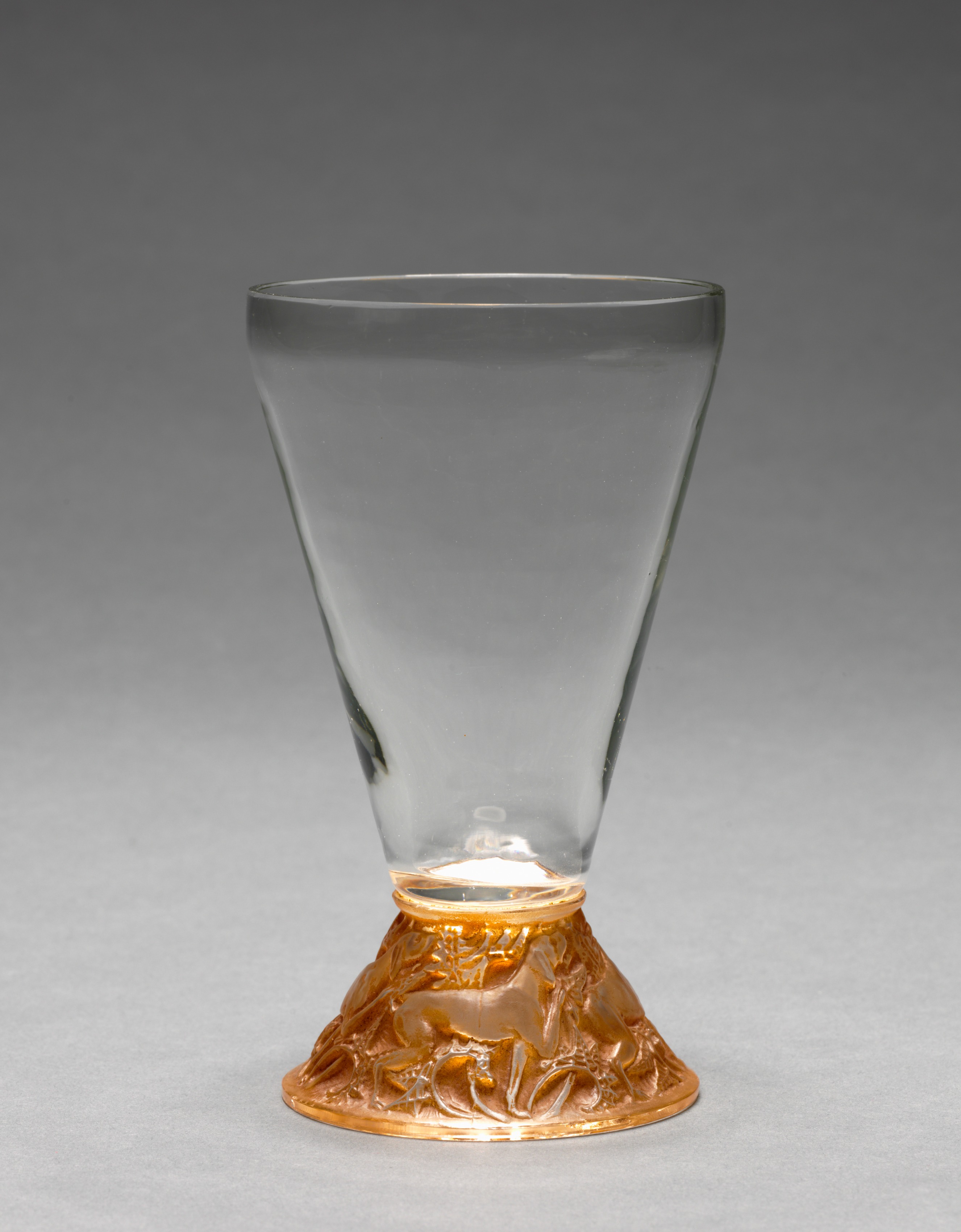 Hunting Dogs Footed Red Wine Glass (Verre à pied, chasse chiens)