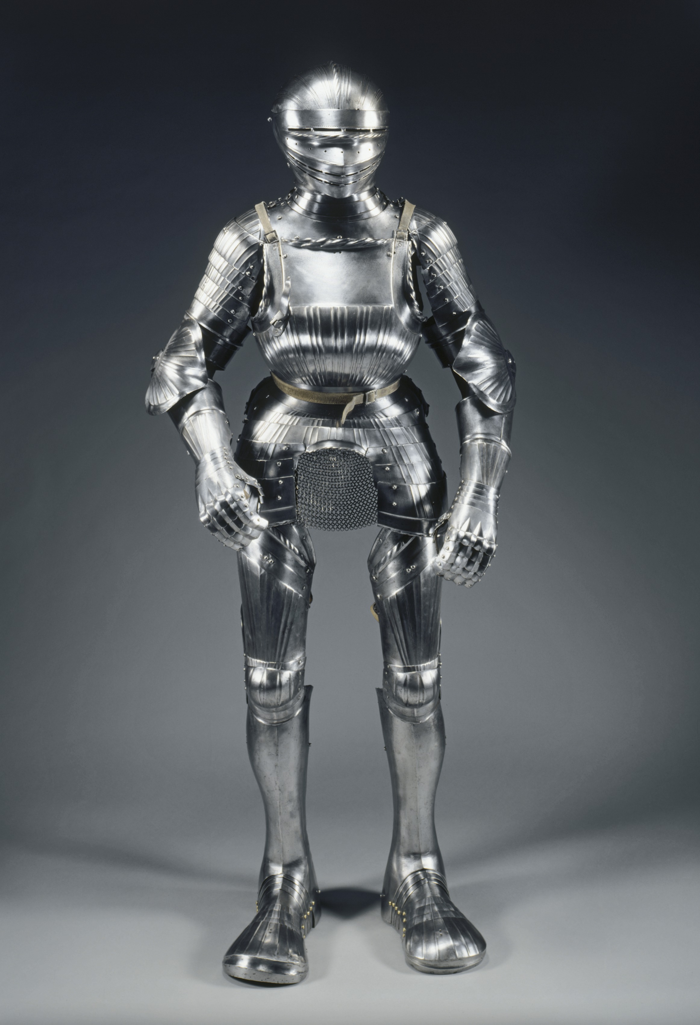 Field Armor in Maximilian Style | Cleveland Museum of Art