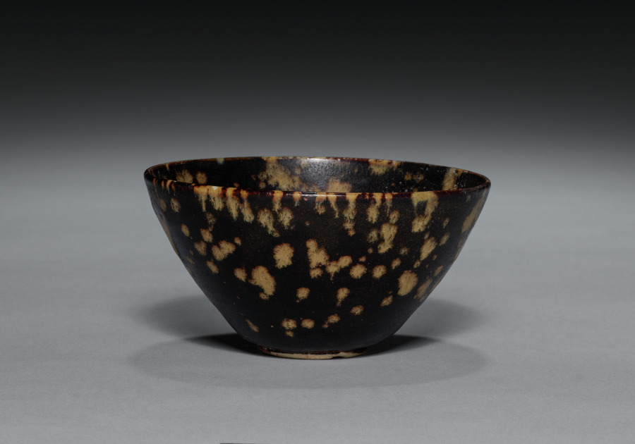 Teabowl with Tortoiseshell Glaze