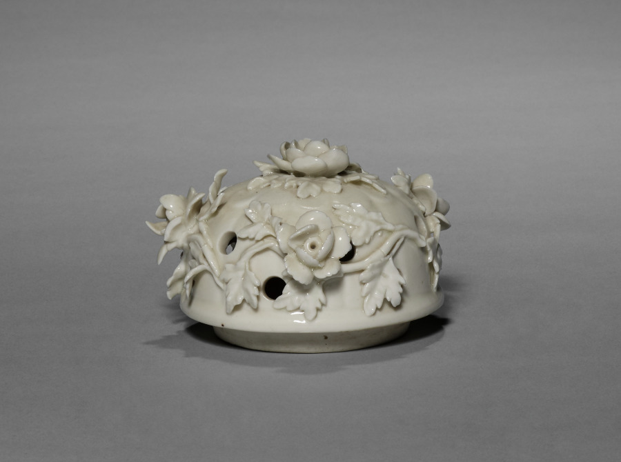 Cover for a Potpourri Vase