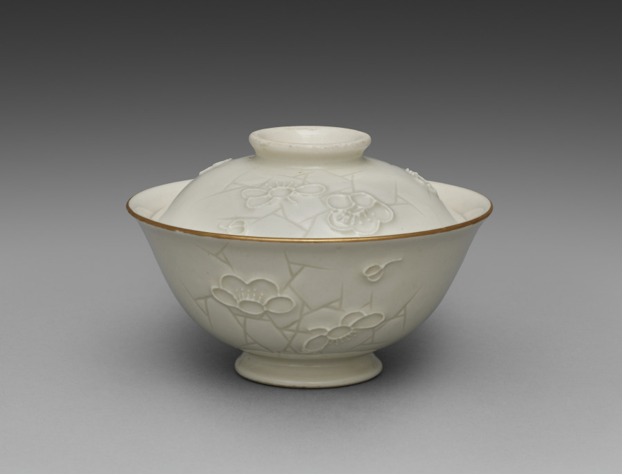 Covered Bowl from Dining Set with Plum Blossoms and Cracked-Ice