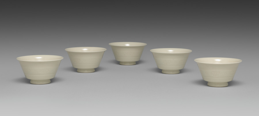 Teacups with Floral Band Motif