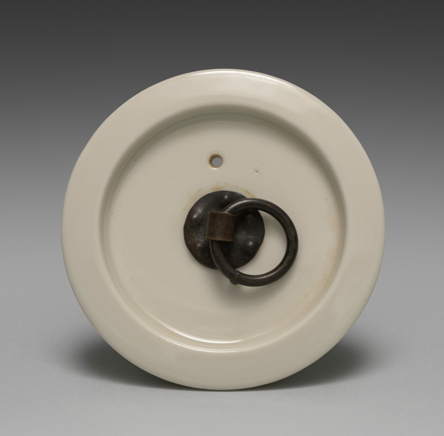 Lid for a Teapot with Ruyi Motifs