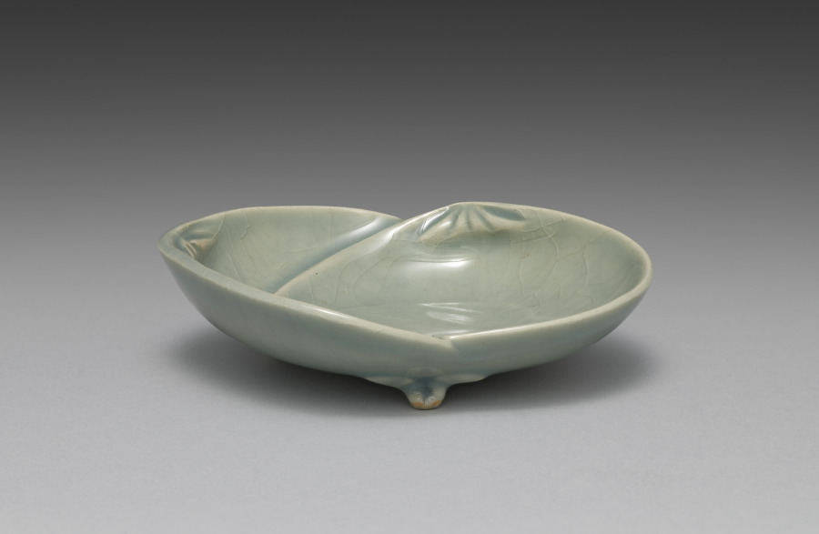 Dish from Saucers with Matching Shells