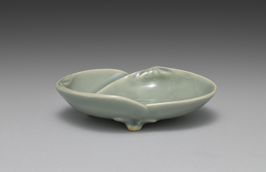 Dish from Saucers with Matching Shells