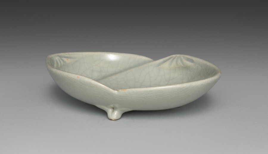 Dish from Dishes with Matching Shells