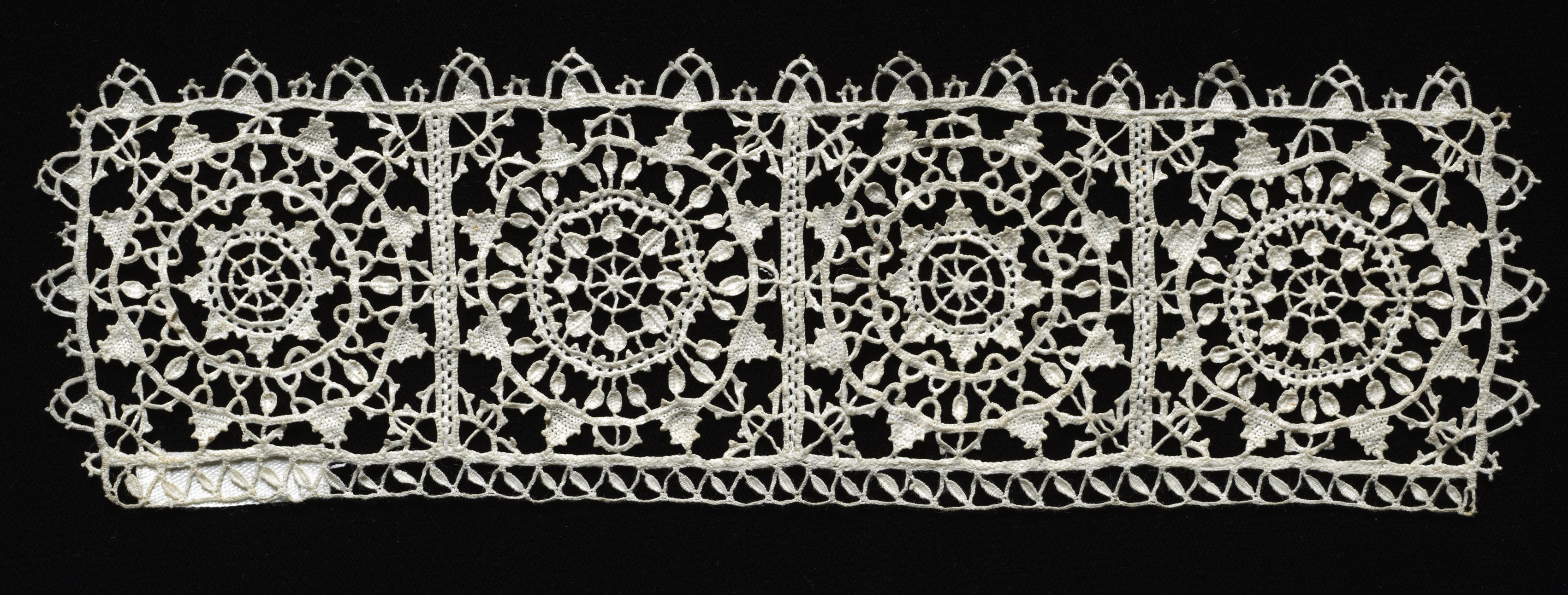 1923.1010_alt0_print.jpg