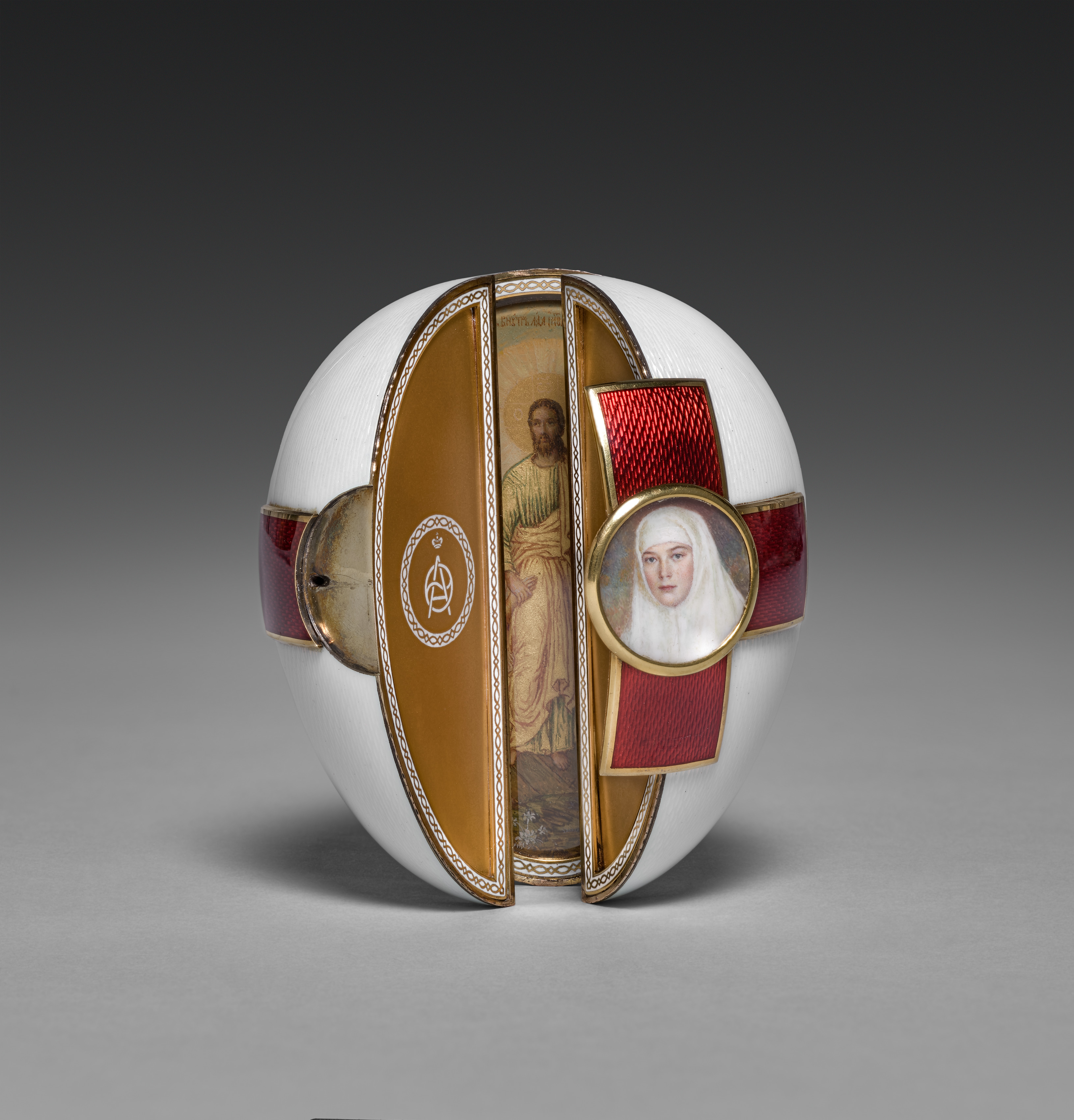Imperial Red Cross Easter Egg | Cleveland Museum of Art| Cleveland