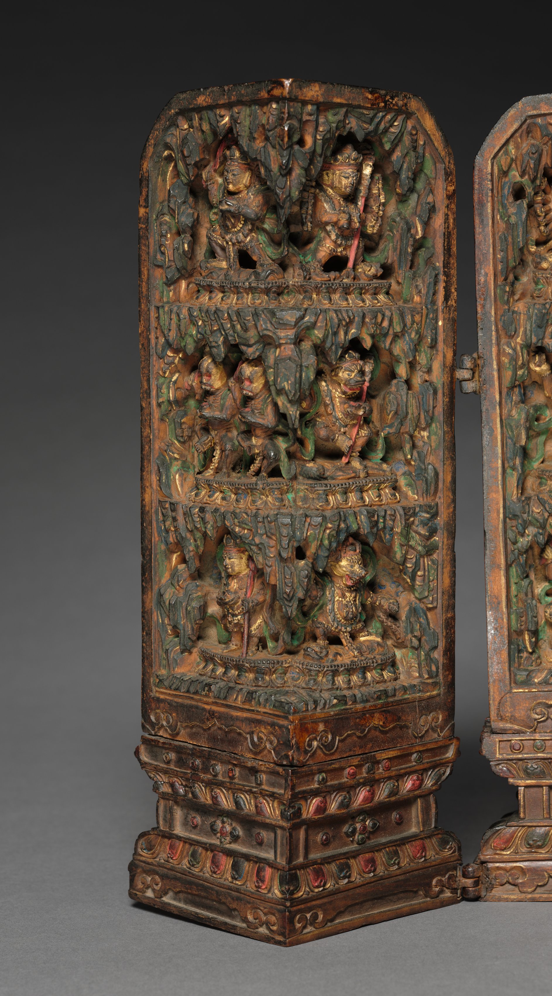 Portable Shrine | Cleveland Museum of Art