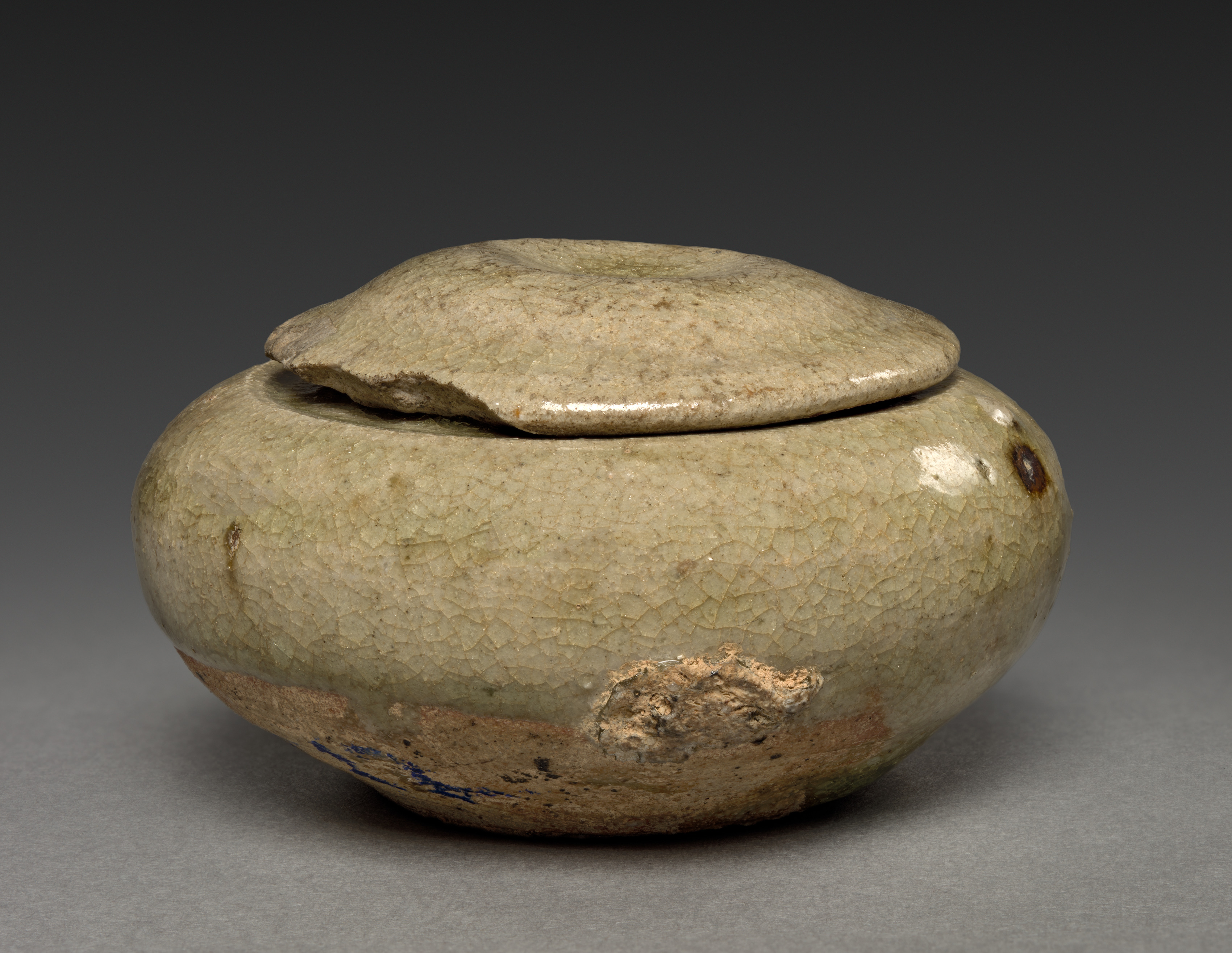 Incense Box: Seto Ware | Cleveland Museum of Art| Cleveland Museum
