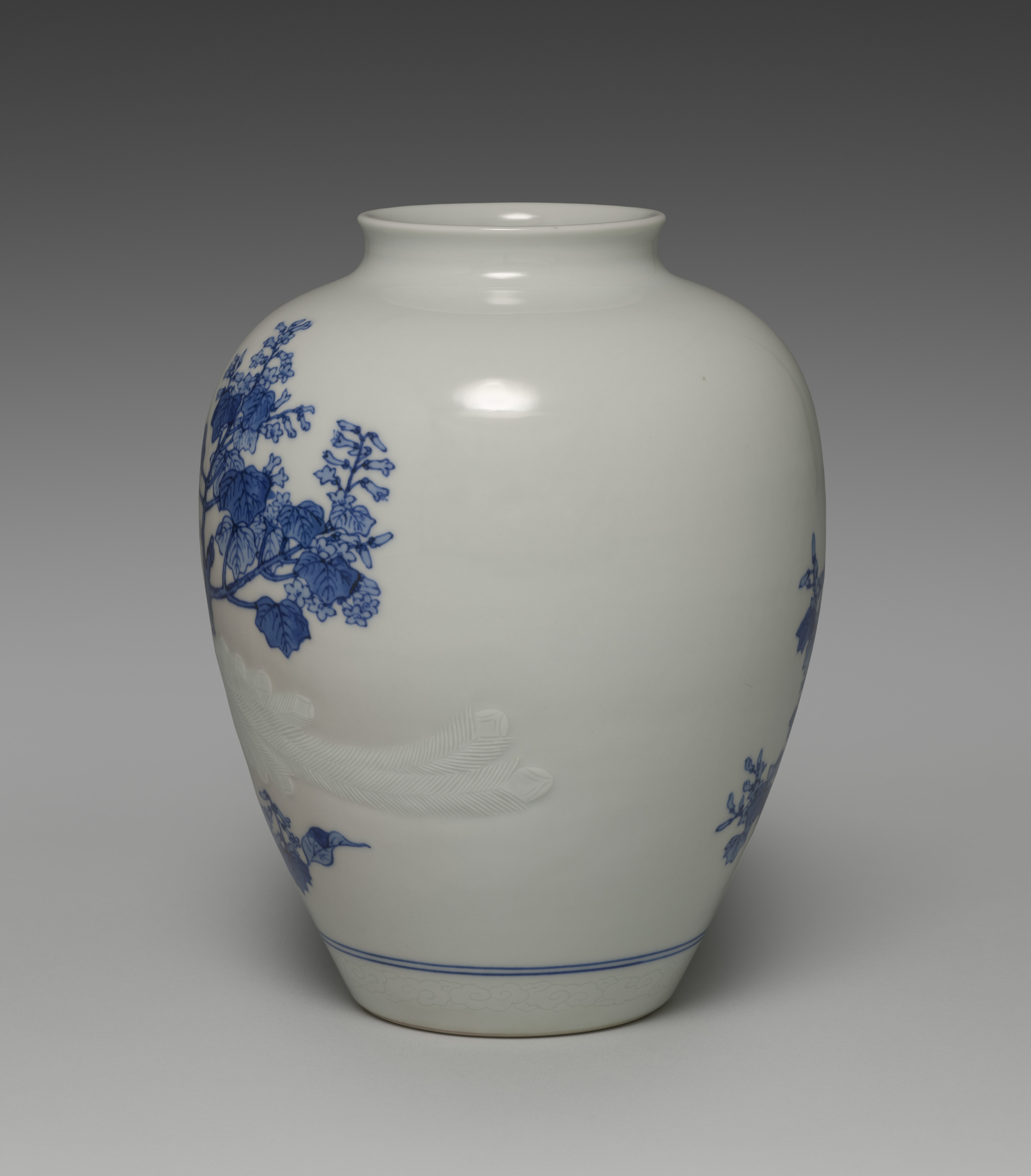 Flower Vase with Phoenix in Paulownia | Cleveland Museum of Art