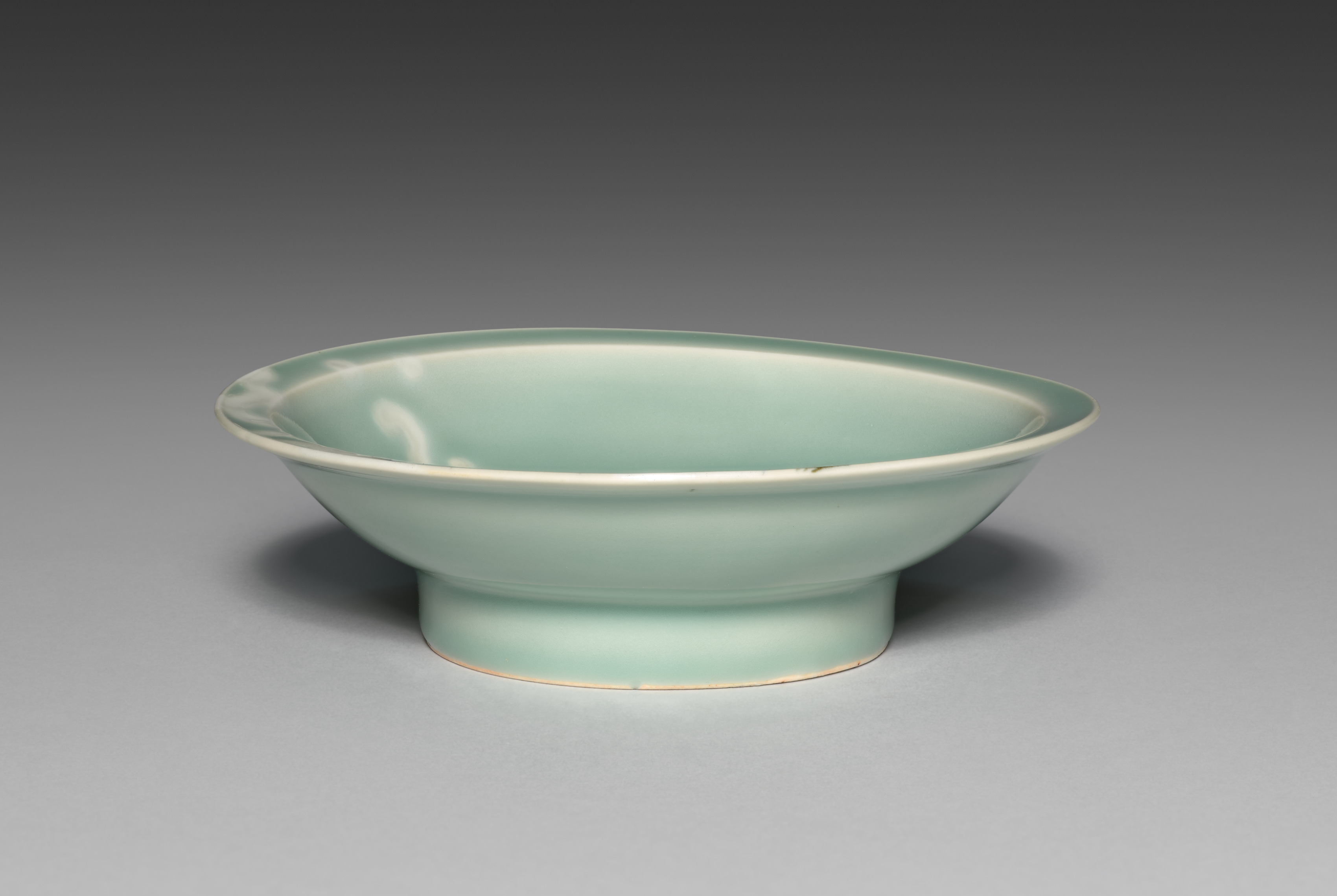 Small Dish (Kozara) with Waves and Reeds | Cleveland Museum of Art